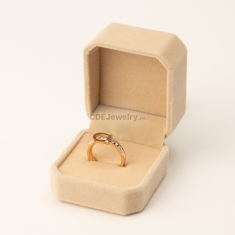 Nhẫn CDE Chính Hãng Đá Swarovski CDE1210