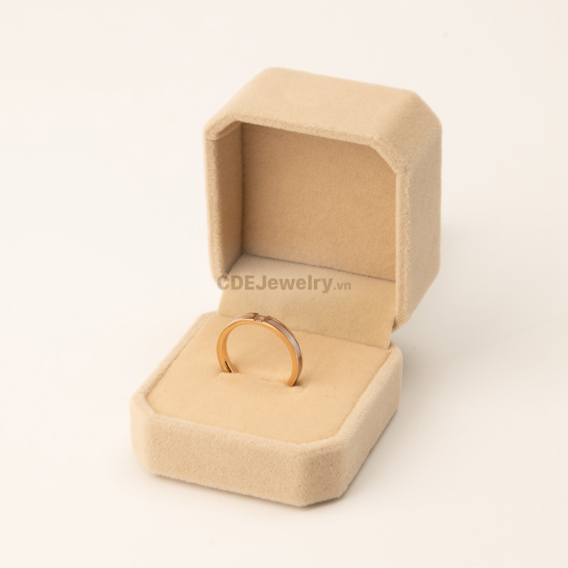 Nhẫn CDE Chính Hãng Đá Swarovski Khảm Xà Cừ CDE1305